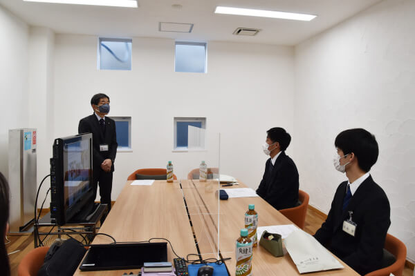 濃厚1dayツアー 職場体験の様子