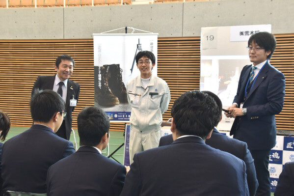 おかやま建設企業ライブの様子
