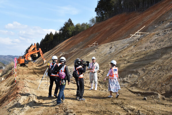 プライド　せとうち経済のチカラ　取材の様子